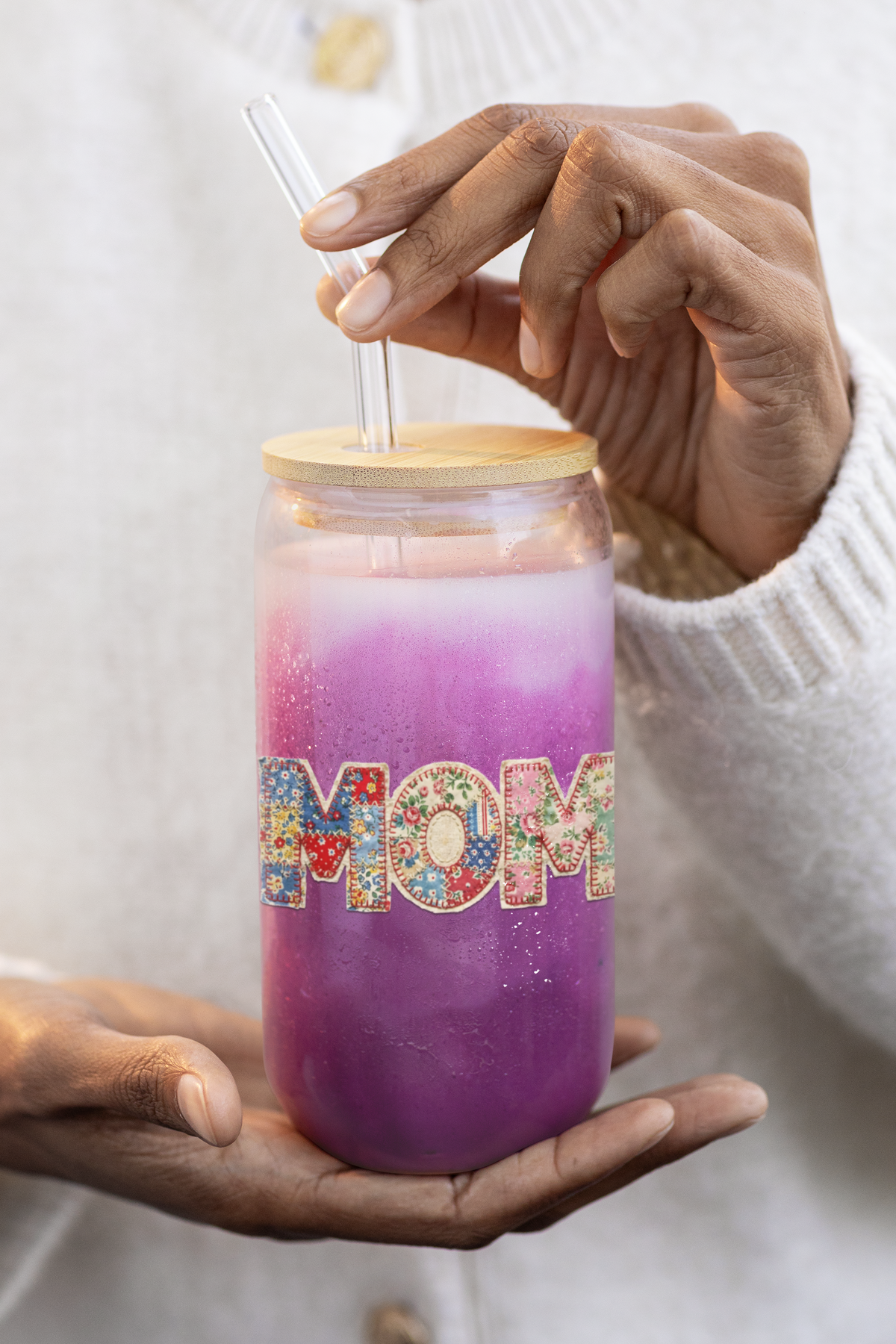 Mom Day Glass Sipper with Bamboo Lid, 16oz mug, Sweet & cozy vibes, gift for Grandma, Present MOM, Unisex Idea